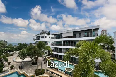 The Beach Palace : 2 Bed Condo Beach Front