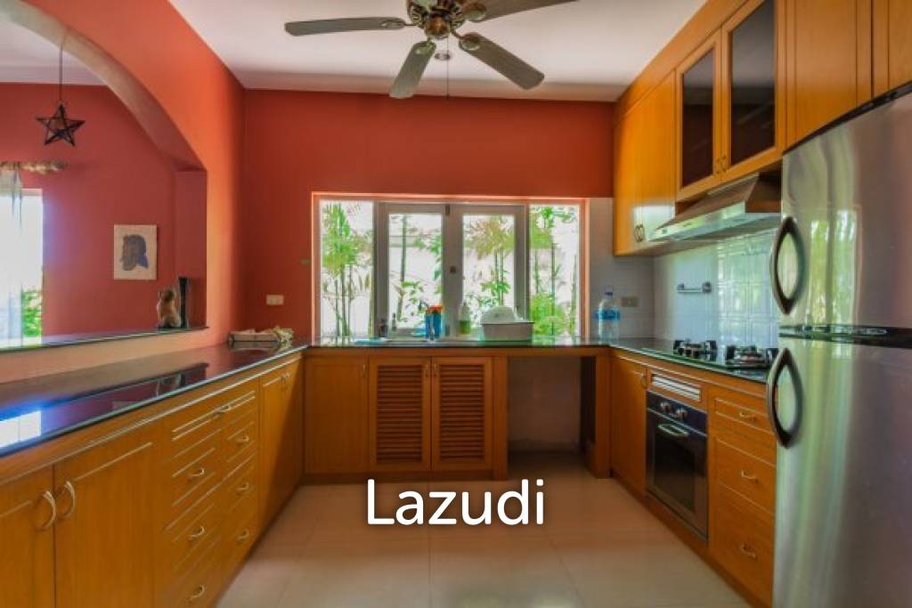 690 Sqm 3 Bed 4 Bath Villa For Sale