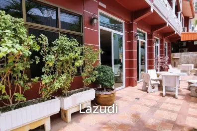 3-Storey Hotel with 28 beds Near Pratumnak Beach