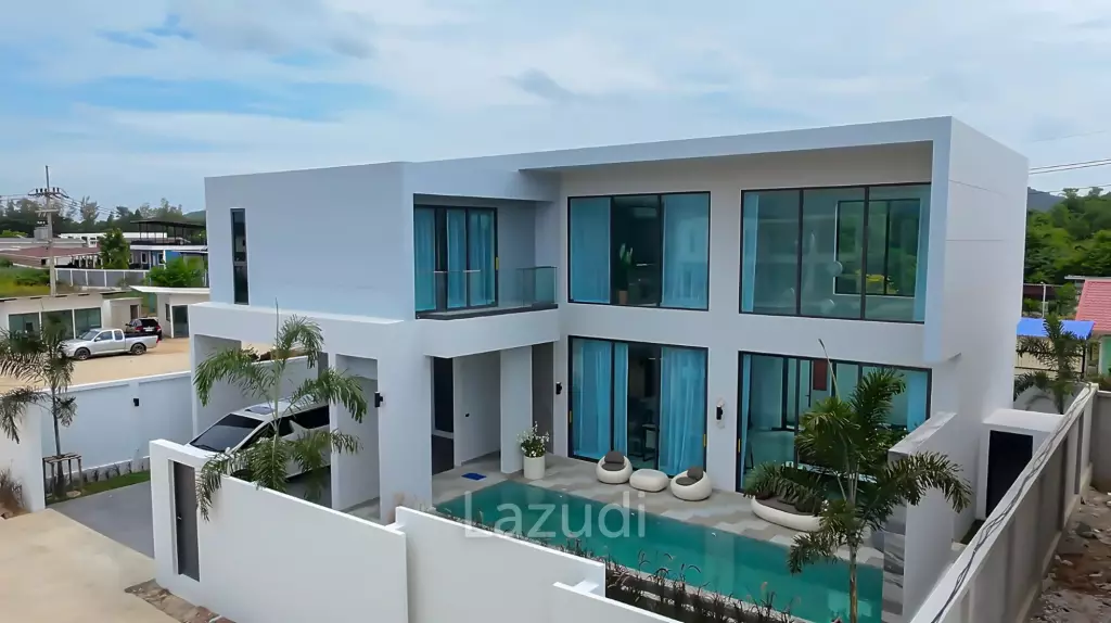 Luxurious 3-Bed Villa in Bang Sare, Chonburi