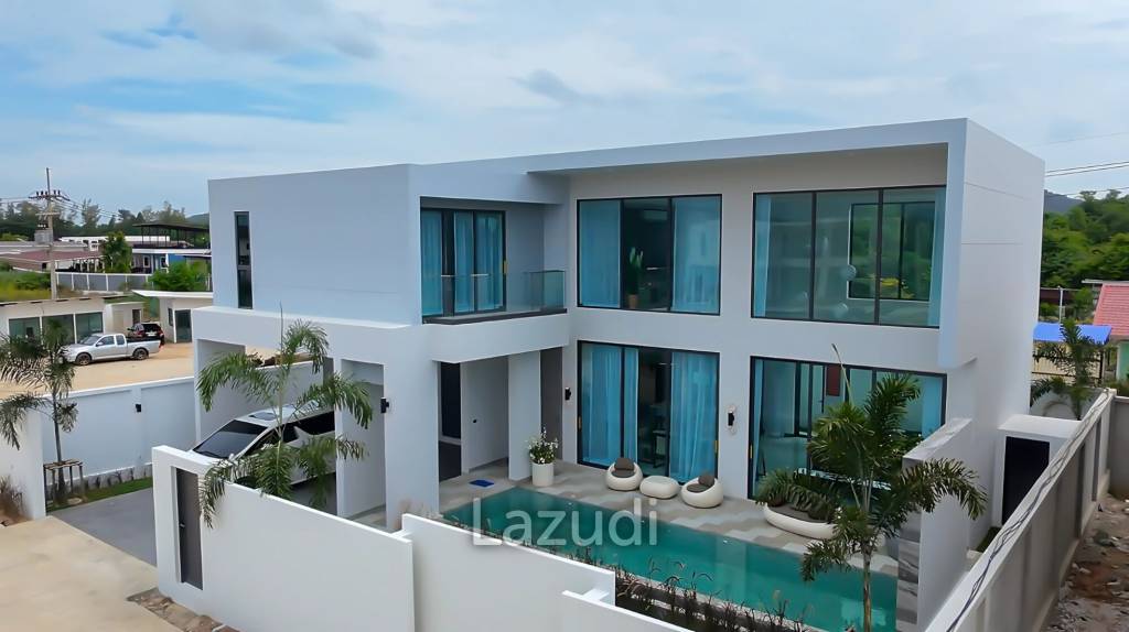 Luxurious 3-Bed Villa in Bang Sare, Chonburi