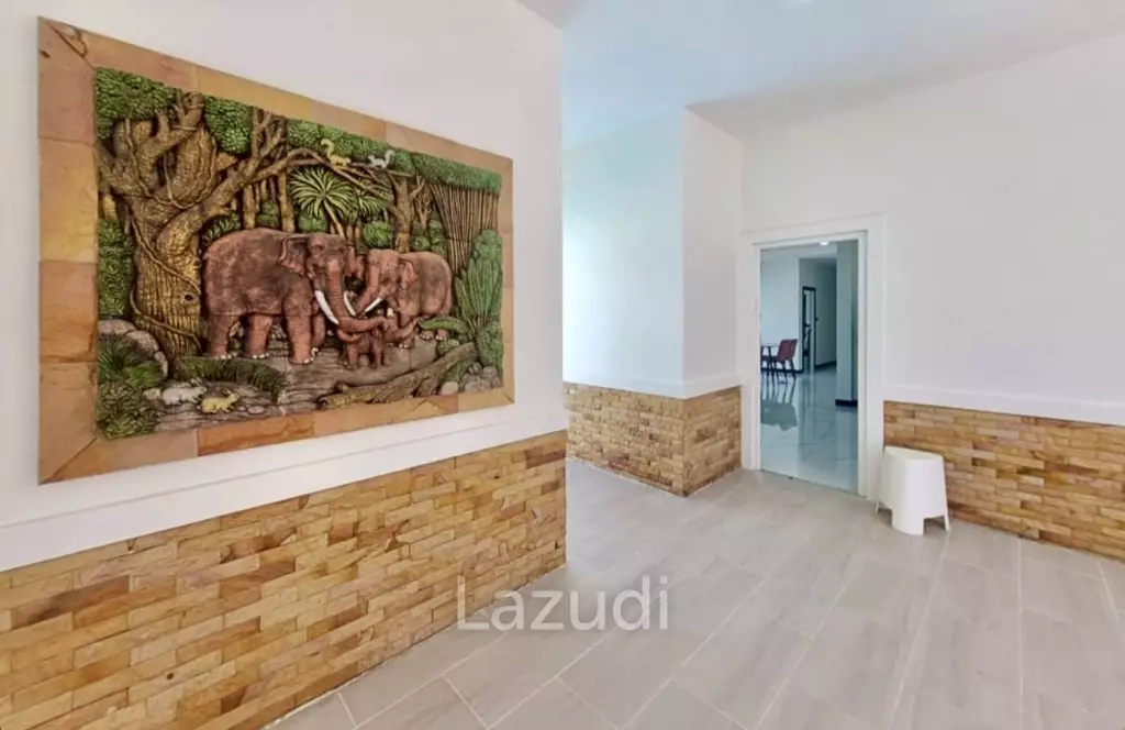 4 Beds 3 Baths 230 SQ.M Baan Suay Mai Ngam