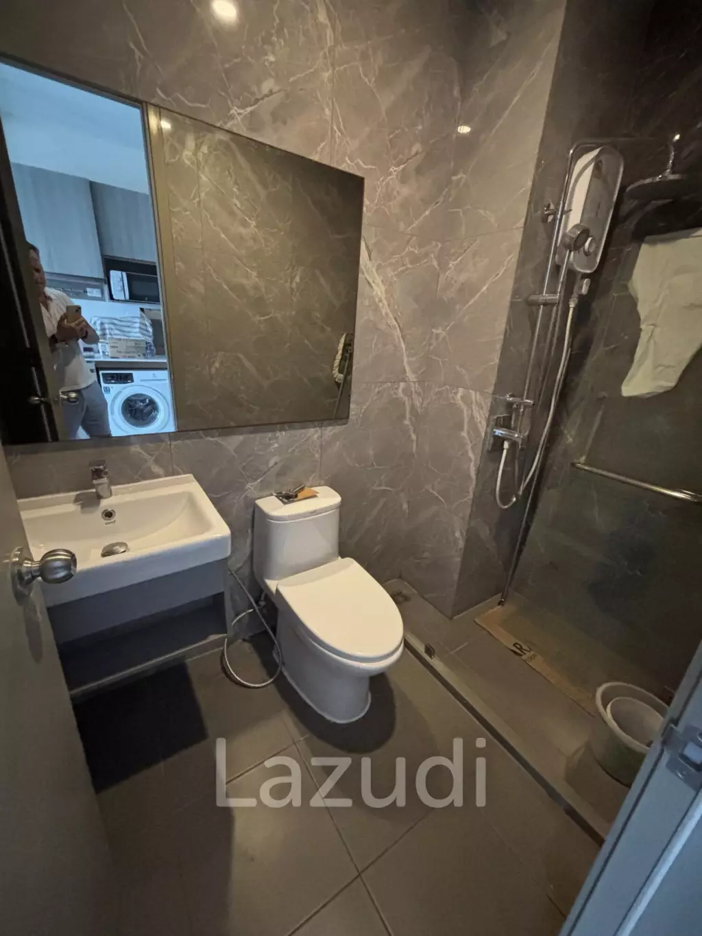 Condo 25sqm KnightsBridge Prime - OnNut BTS- sale/rent