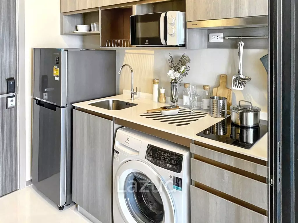 Condo 25sqm KnightsBridge Prime - OnNut BTS- sale/rent