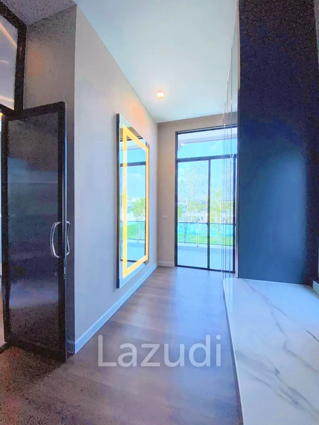 4 Bed 5 Bath81 SQ.M Bangkok Boulevard Donmueang