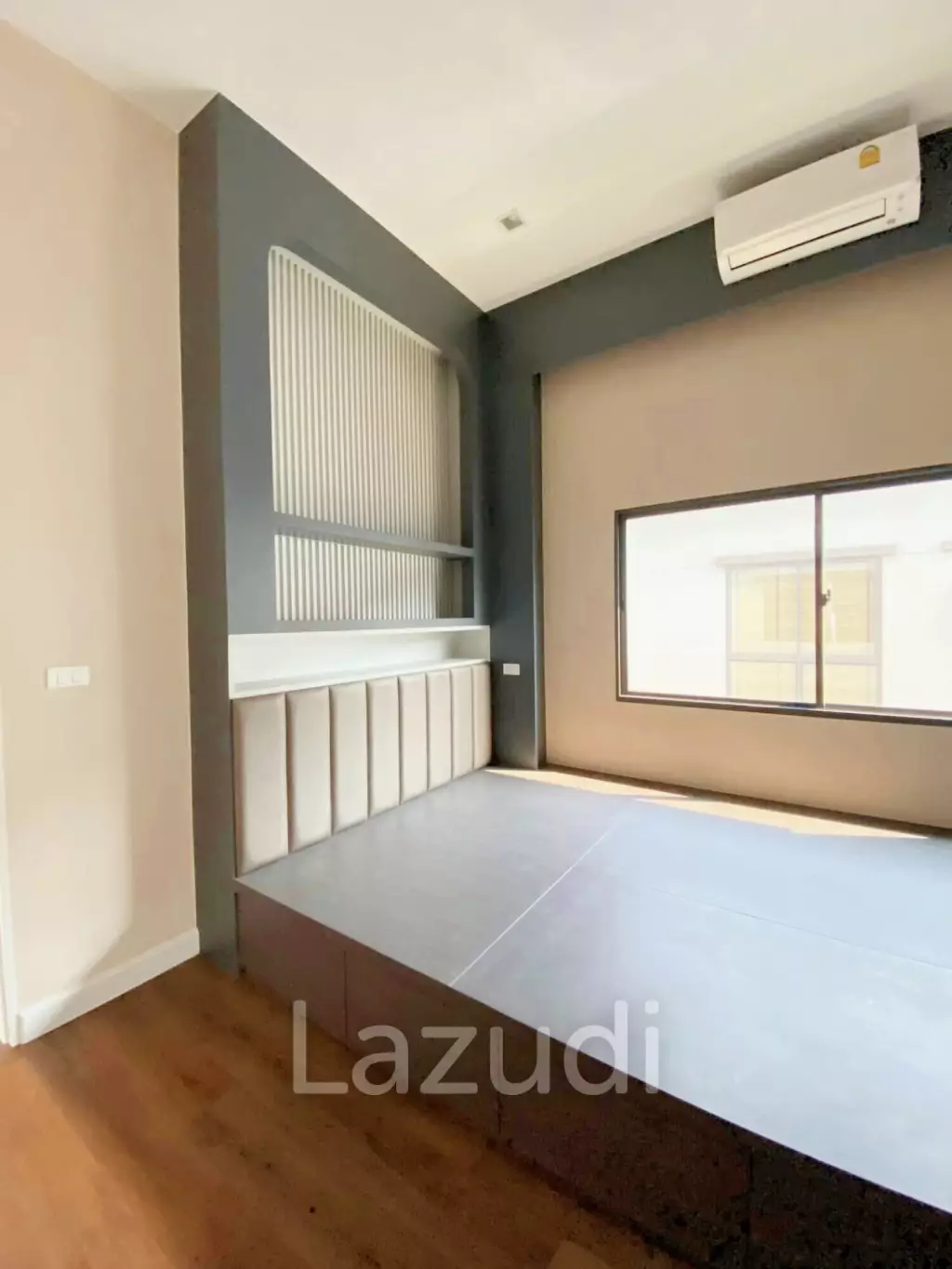 4 Bed 5 Bath81 SQ.M Bangkok Boulevard Donmueang