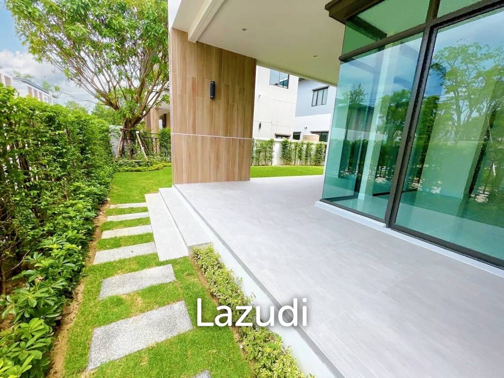 4 Bed 5 Bath81 SQ.M Bangkok Boulevard Donmueang