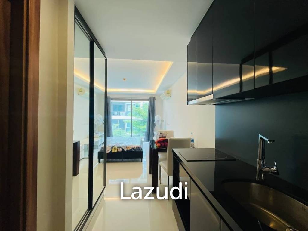 Studio 1 Bath 26 SQ.M at Royal Club Wongamat
