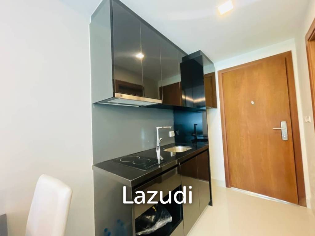 Studio 1 Bath 26 SQ.M at Royal Club Wongamat