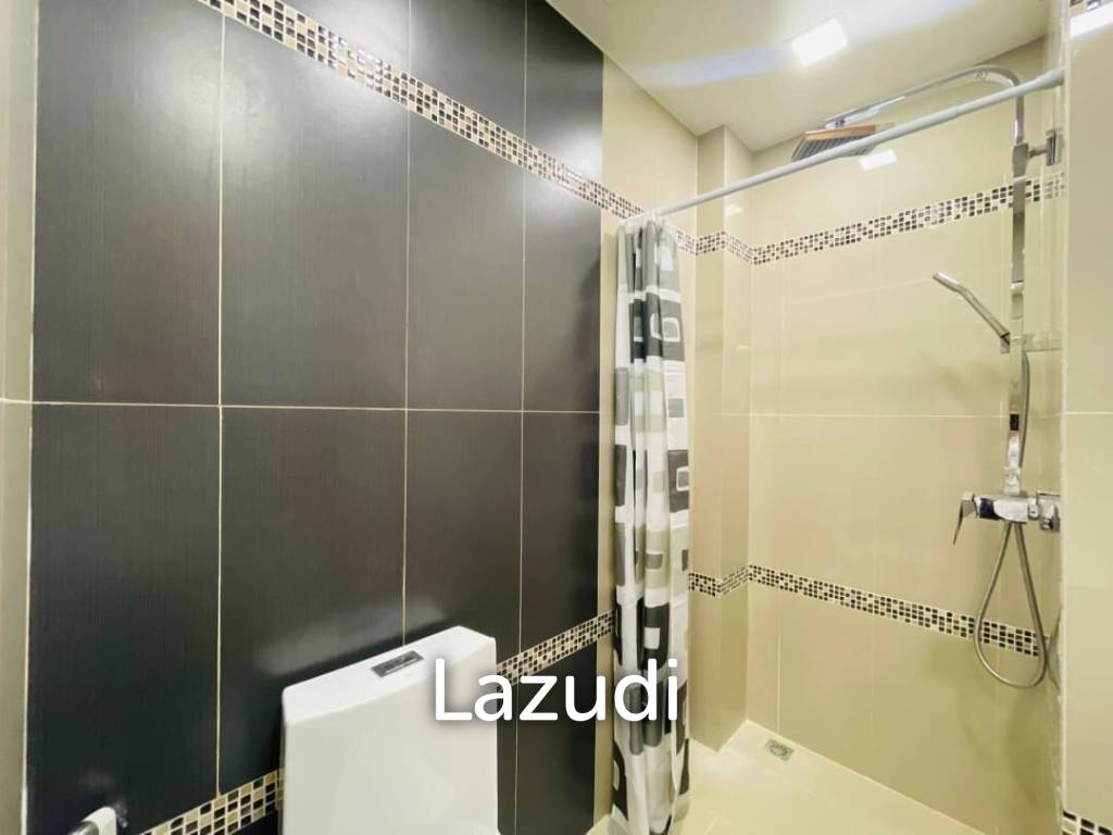 Studio 1 Bath 26 SQ.M at Royal Club Wongamat