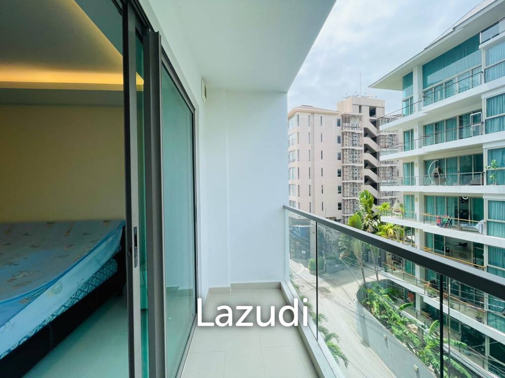 1 Bed 1 Bath 26.89 SQ.M. Club Royal Condominium