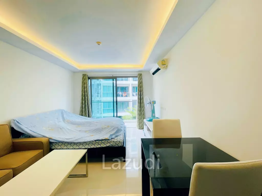 1 Bed 1 Bath 26.89 SQ.M. Club Royal Condominium