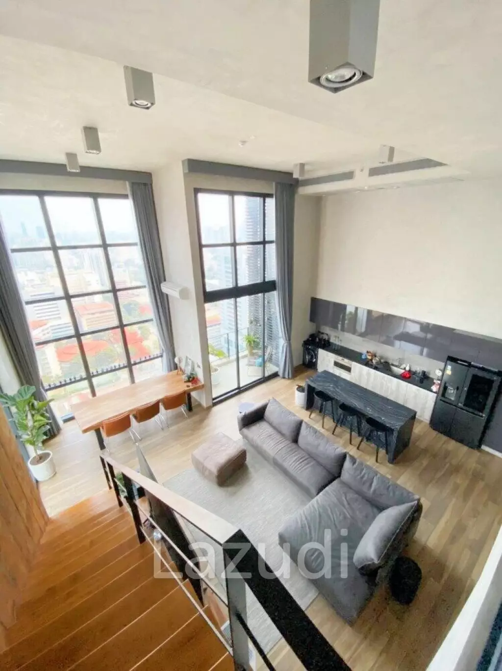 3 Bed 2 Bath 145 SQ.M at The Lofts Asoke