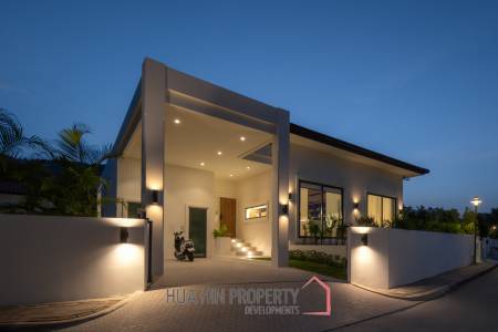 2 Bed 2 Bath 180 SQ.M BelVida Estates Villa Suasana