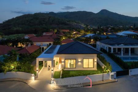 2 Bed 2 Bath 180 SQ.M BelVida Estates Villa Suasana