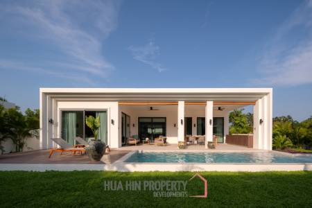 2 Bed 2 Bath 180 SQ.M BelVida Estates Villa Suasana