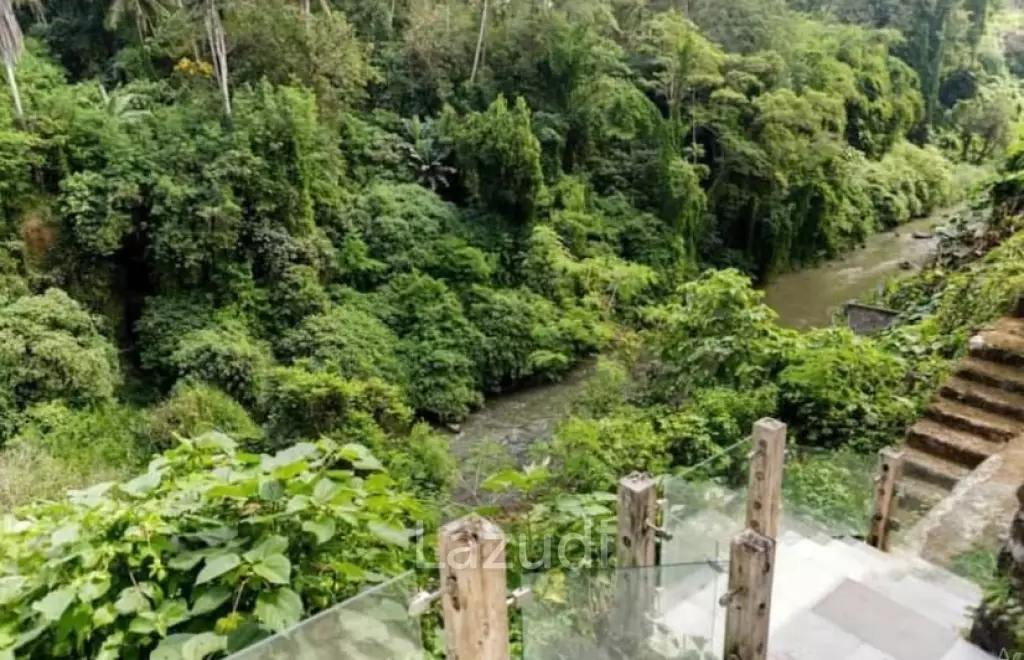 Stunning Freehold masterpiece in Ubud overlooking the Valley