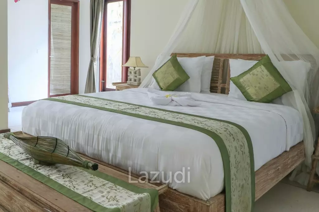 Main Road Investment opportunity in trendy Batu Bolong