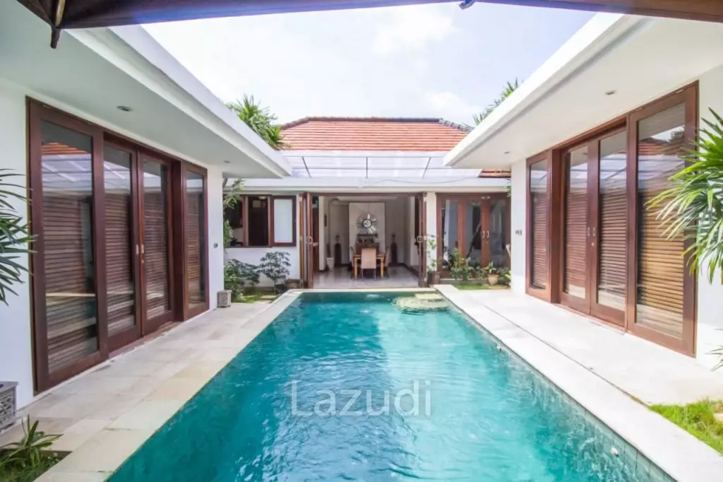 Main Road Investment opportunity in trendy Batu Bolong
