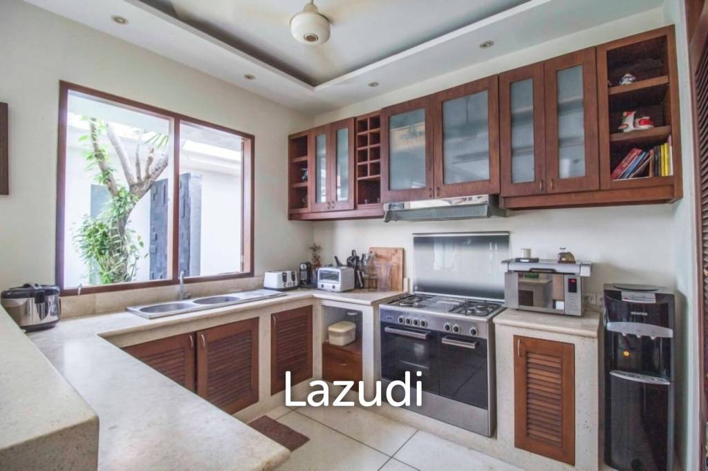 Main Road Investment opportunity in trendy Batu Bolong
