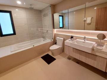 2 Bed 2 Bath 116.82 SQ.M. Hyparc Residences Hangdong