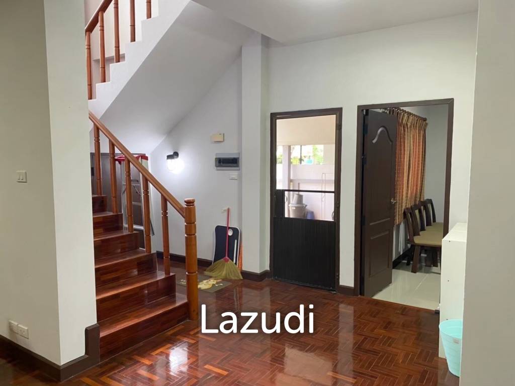 บ้านเดี่ยว 3 ห้องนอน ให้เช่าใกล้กับแยกสะเมิง