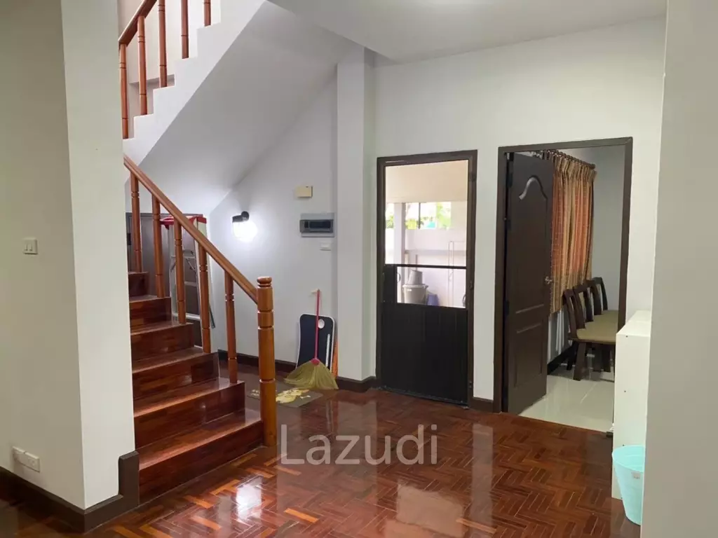 บ้านเดี่ยว 3 ห้องนอน ให้เช่าใกล้กับแยกสะเมิง