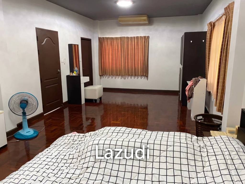บ้านเดี่ยว 3 ห้องนอน ให้เช่าใกล้กับแยกสะเมิง