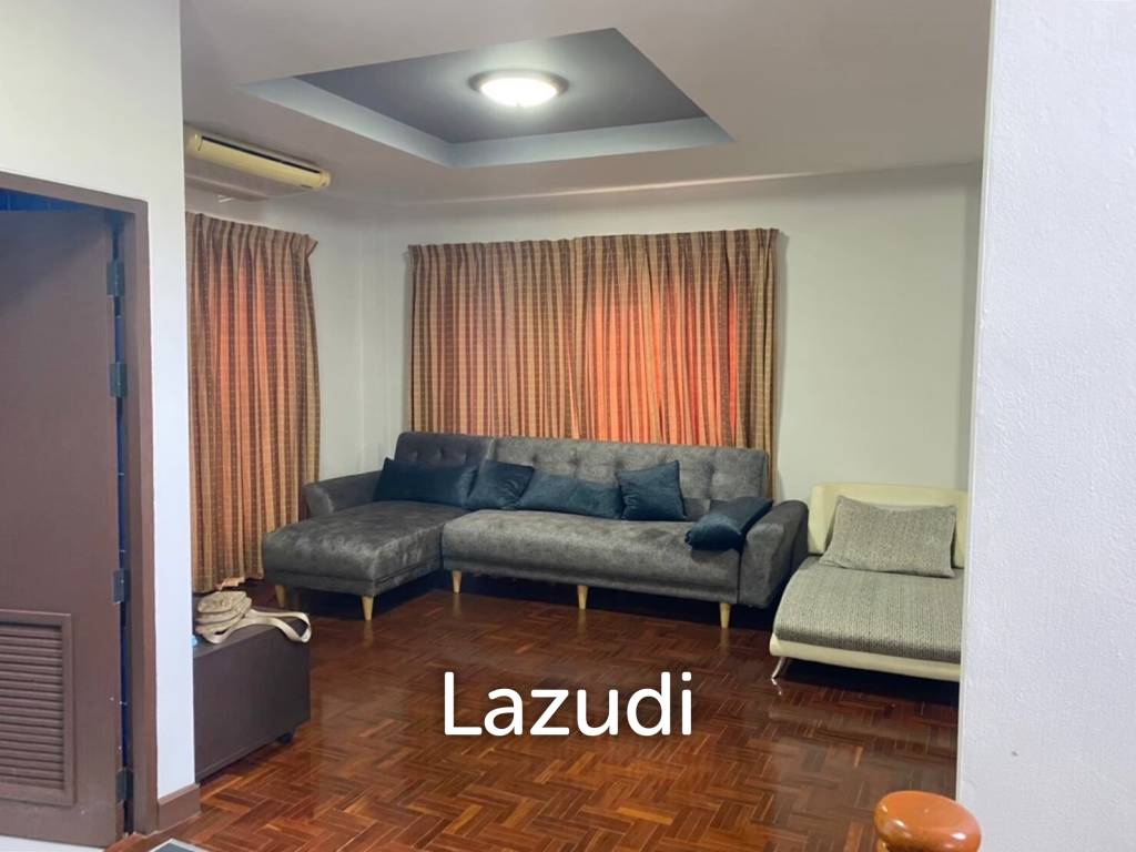 บ้านเดี่ยว 3 ห้องนอน ให้เช่าใกล้กับแยกสะเมิง