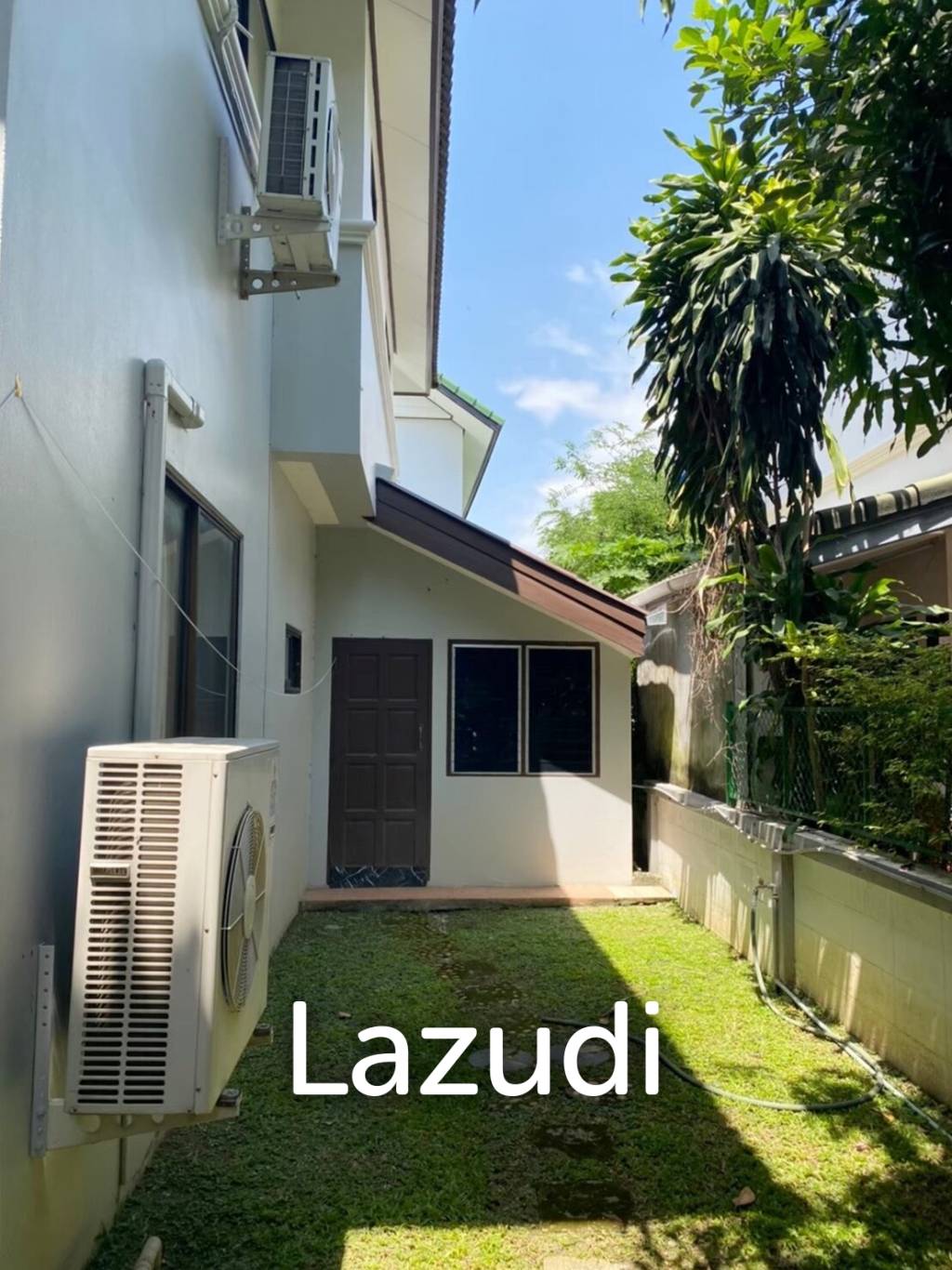 บ้านเดี่ยว 3 ห้องนอน ให้เช่าใกล้กับแยกสะเมิง