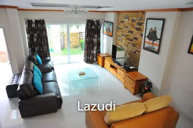 4 Bed 4260 SQ.M Villa in Baan Dusit Pattaya Lake