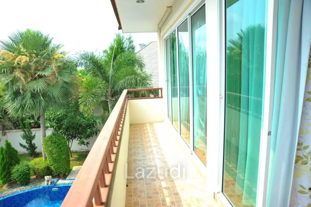4 Bed 4260 SQ.M Villa in Baan Dusit Pattaya Lake