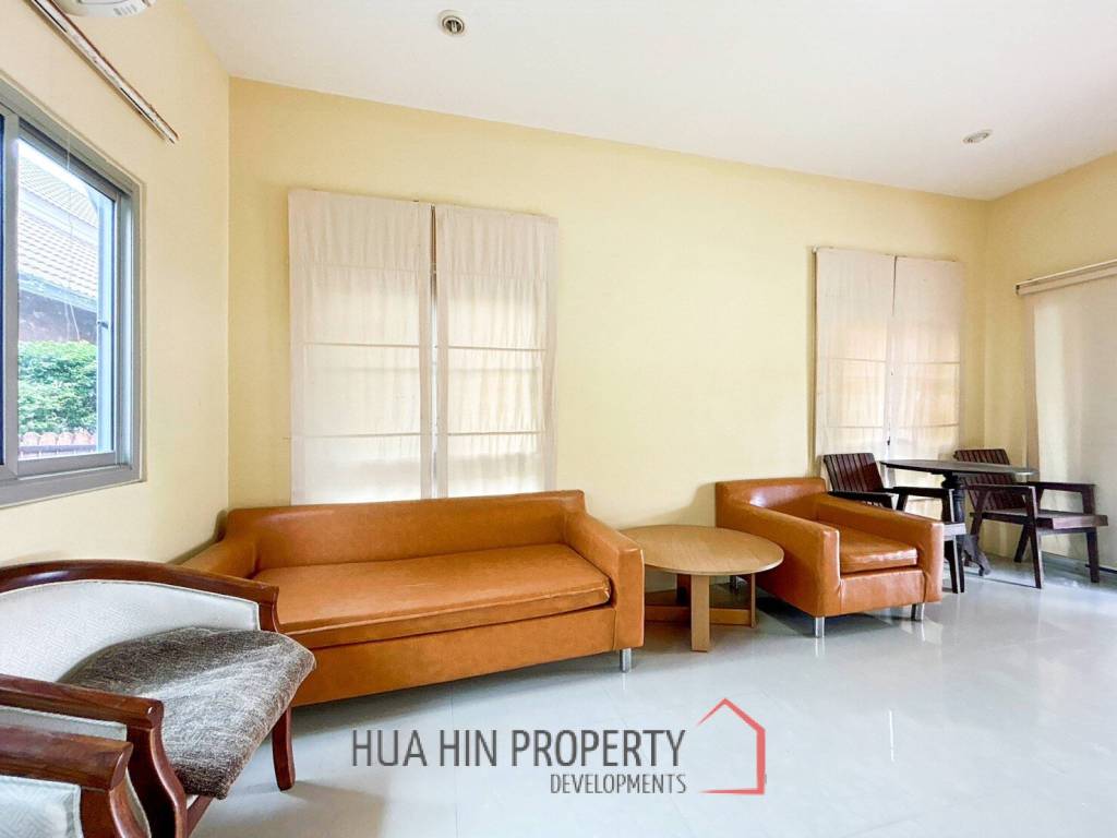 Dusita 1 : 3 Bedroom 2 Bathroom Villa