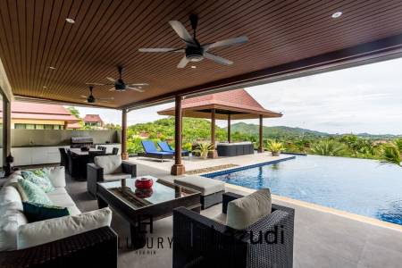 Khao Tao: Einzigartige Villa mit Meerblick am Berg