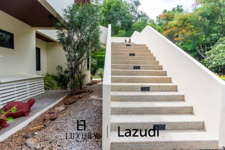 One Of A Kind Mountainside Sea View Villa - Estate For Sale in Khao Tao