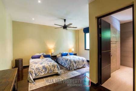 One Of A Kind Mountainside Sea View Villa - Estate For Sale in Khao Tao
