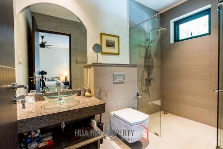 One Of A Kind Mountainside Sea View Villa - Estate For Sale in Khao Tao