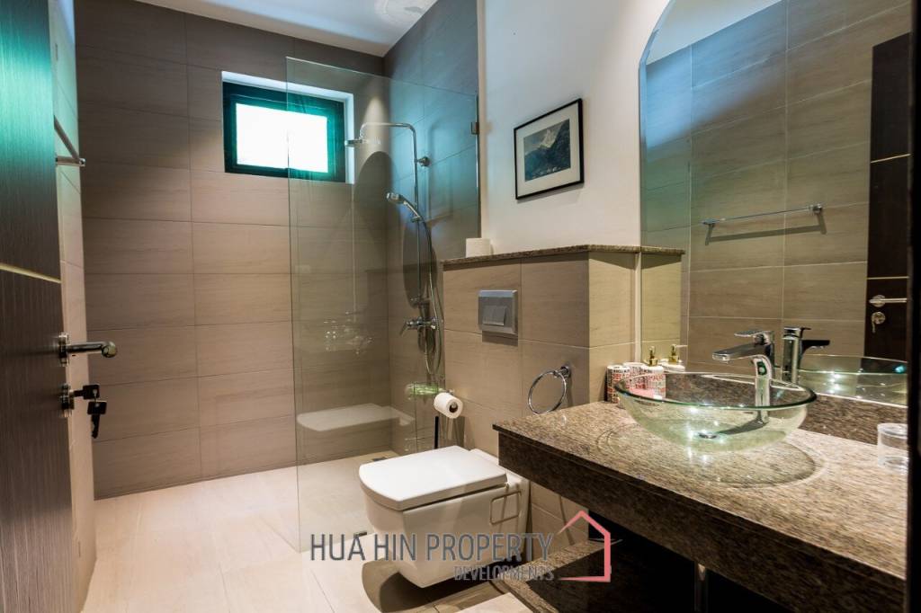 One Of A Kind Mountainside Sea View Villa - Estate For Sale in Khao Tao