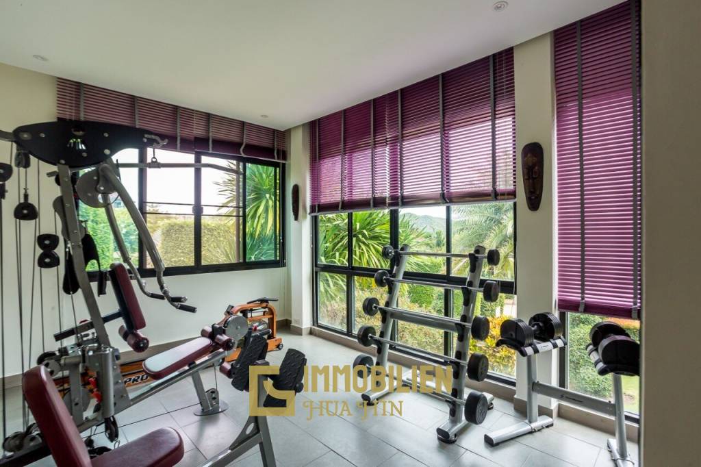 One Of A Kind Mountainside Sea View Villa - Estate For Sale in Khao Tao