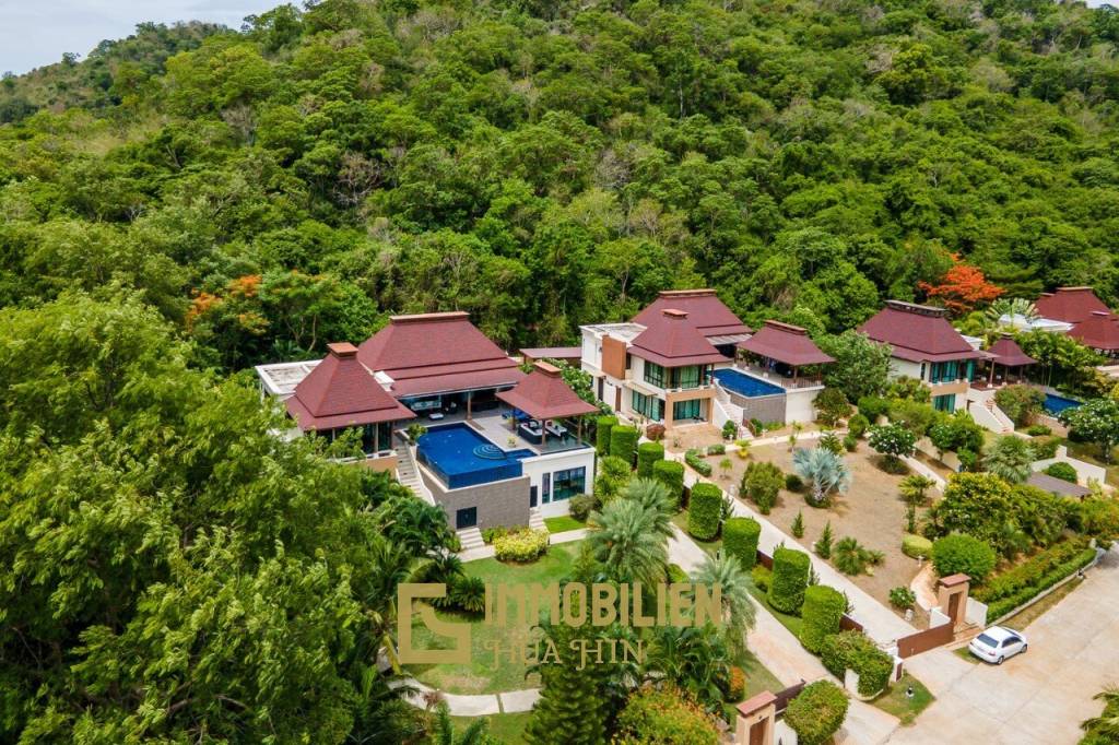 Khao Tao: Einzigartige Villa mit Meerblick am Berg