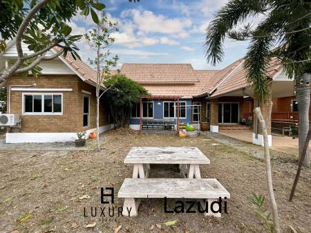 Dusita 1 : 3 Bedroom 2 Bathroom Villa