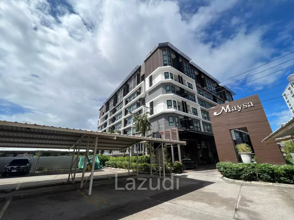 MAYSA CONDO :  Nice Studio room condo near the beach