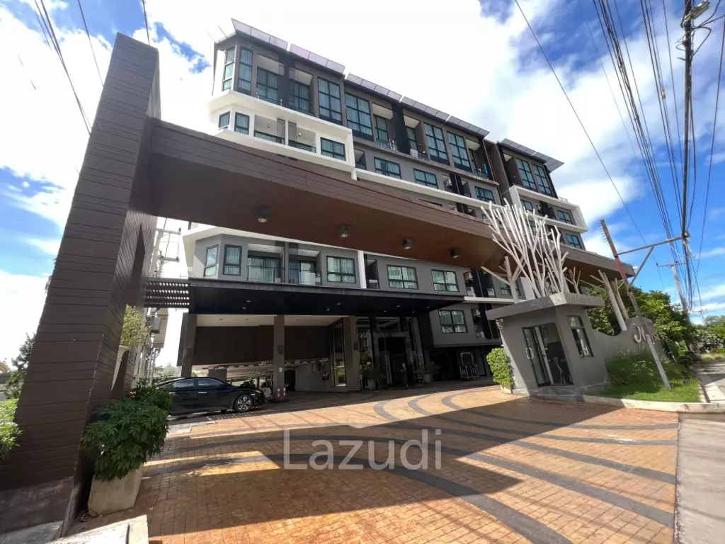 MAYSA CONDO :  Nice Studio room condo near the beach