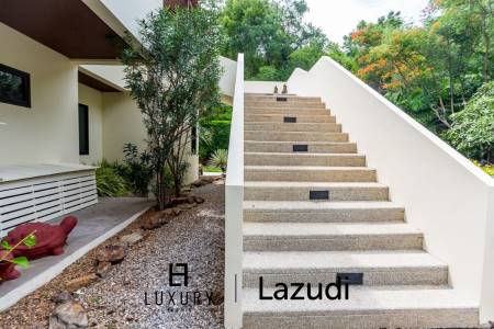 2,046 metro cuadrado 7 ` 8 Baño Villa de Venta