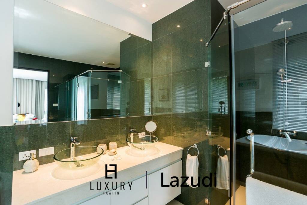 2,046 m² 7 Chambre 8 Salle de bain Villa Pour Vente