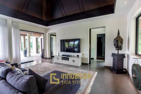 One Of A Kind Mountainside Sea View Villa - Estate For Sale in Khao Tao