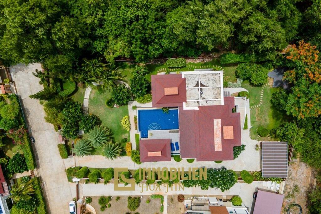 One Of A Kind Mountainside Sea View Villa - Estate For Sale in Khao Tao