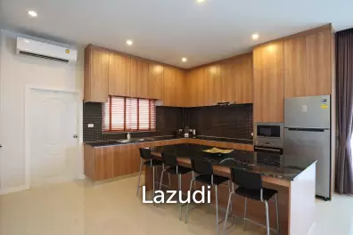 3 bedrooms 3 bathrooms Pool Villa in Pattaya