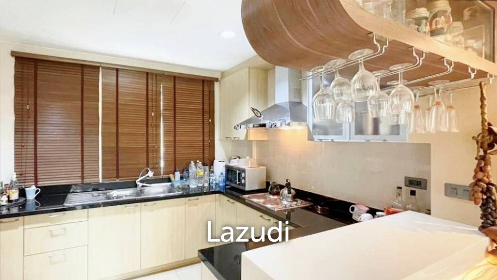 4 Bed 4 Bath 388 SQ.M Villa Arcadia Srinakarin