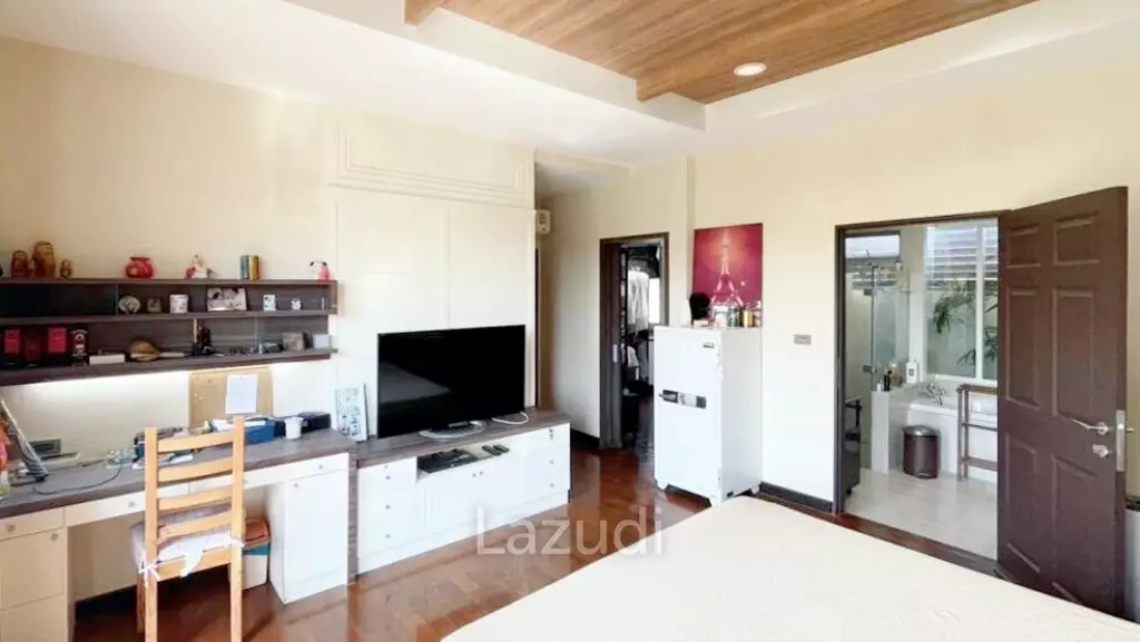 4 Bed 4 Bath 388 SQ.M Villa Arcadia Srinakarin